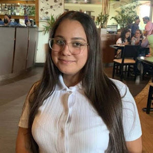 Meet your Posher, Sandra